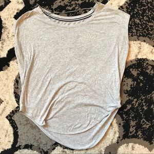 Gray Scoop Neck Slightly Cropped Shirt XS
